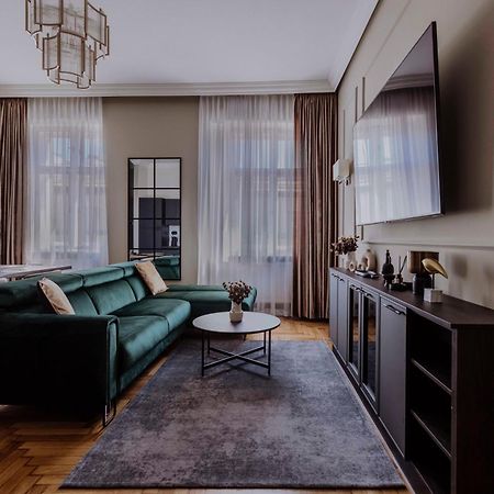 Crown Pearl - Wonderful Apartment, 110Scm, 4 Rooms Krakau Exterior foto