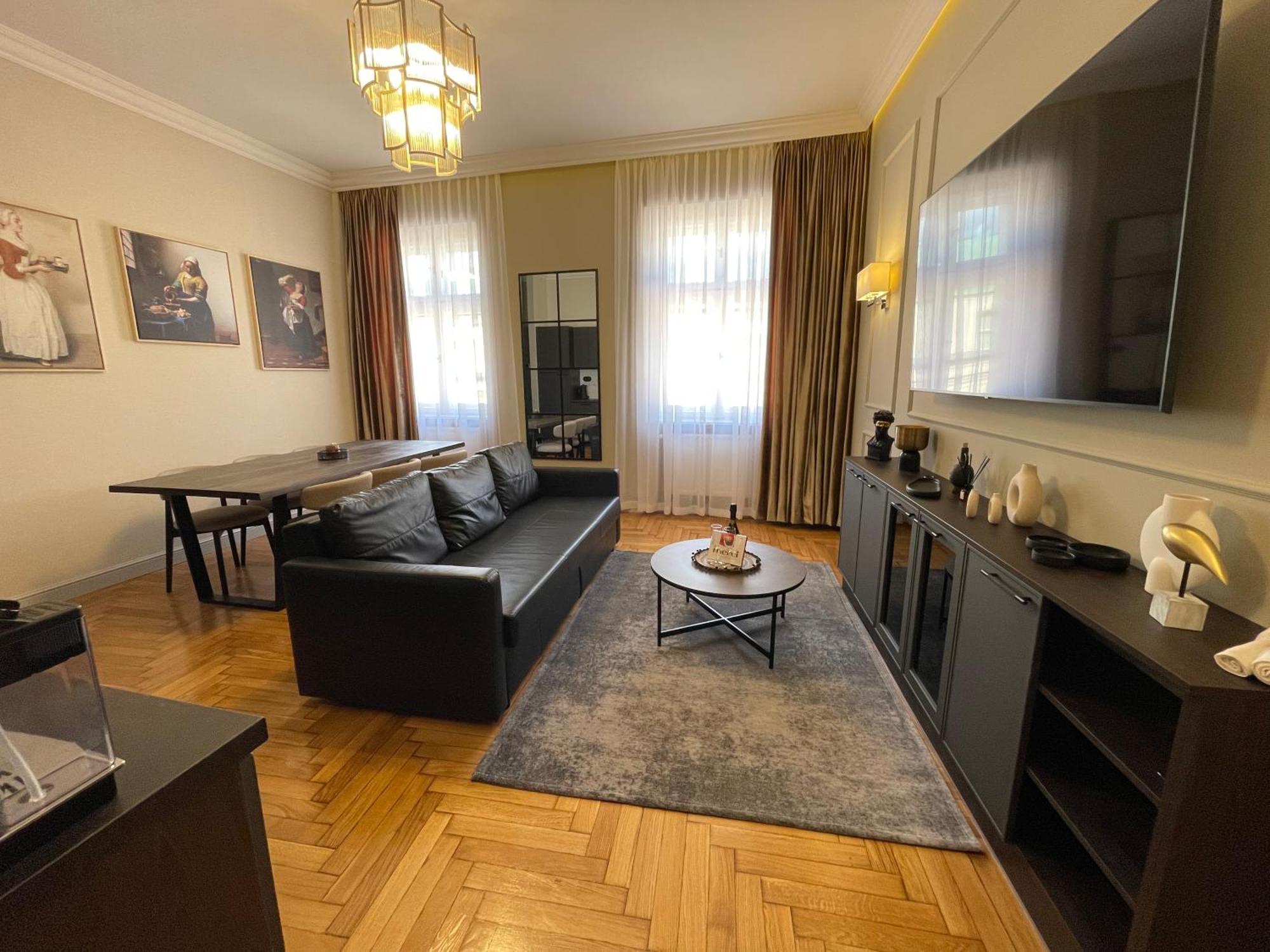 Crown Pearl - Wonderful Apartment, 110Scm, 4 Rooms Krakau Exterior foto