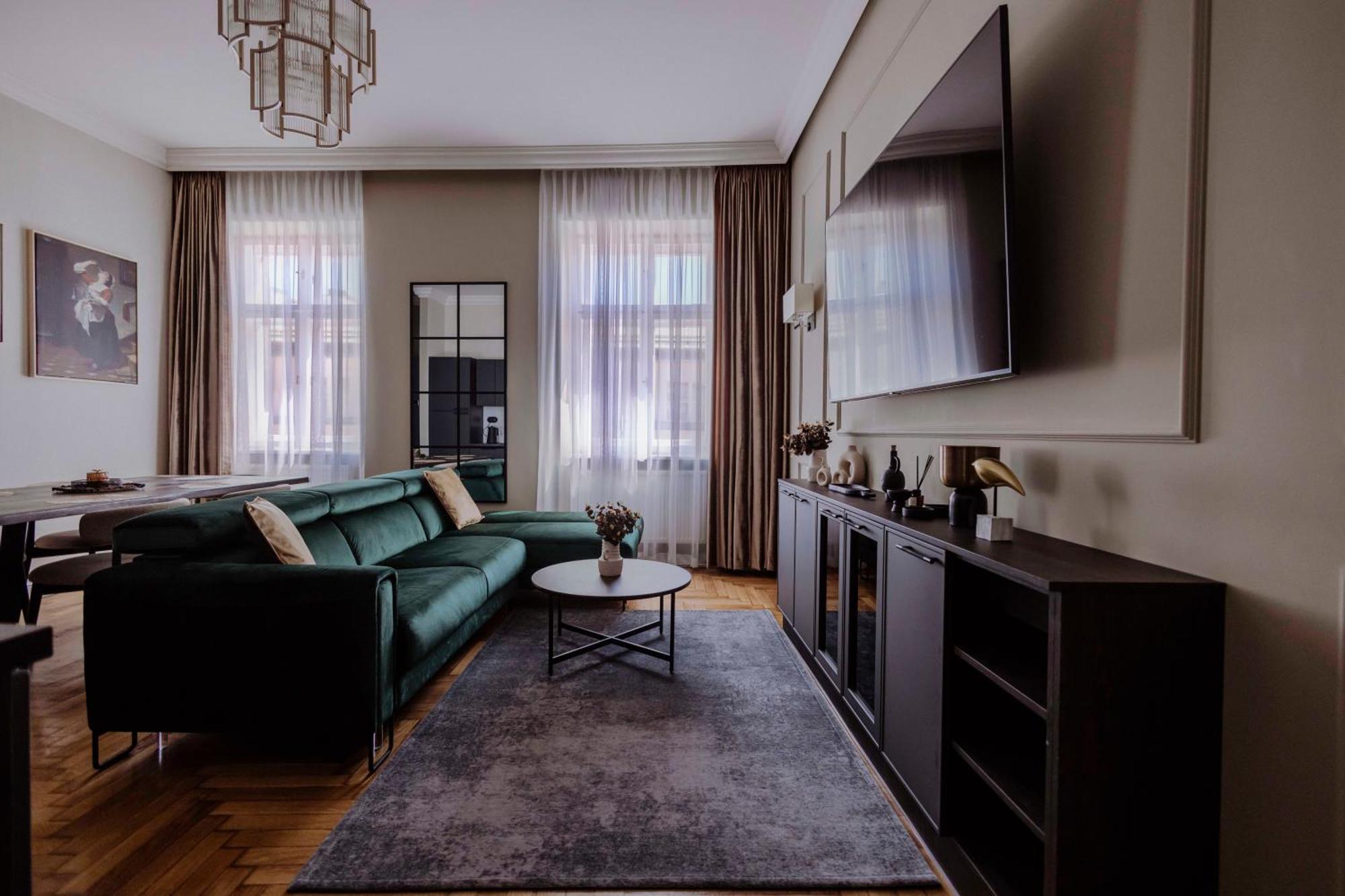 Crown Pearl - Wonderful Apartment, 110Scm, 4 Rooms Krakau Exterior foto