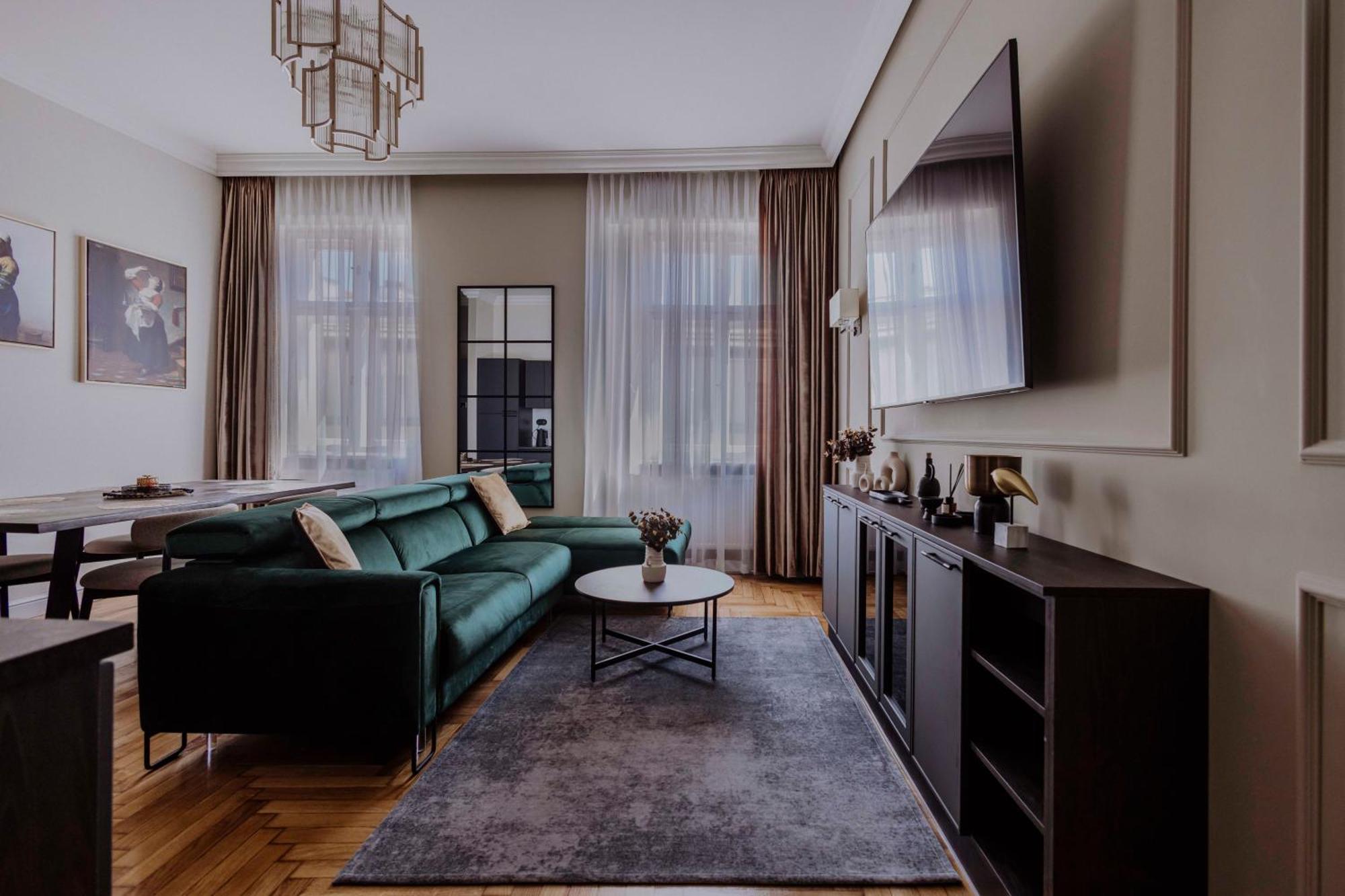 Crown Pearl - Wonderful Apartment, 110Scm, 4 Rooms Krakau Exterior foto