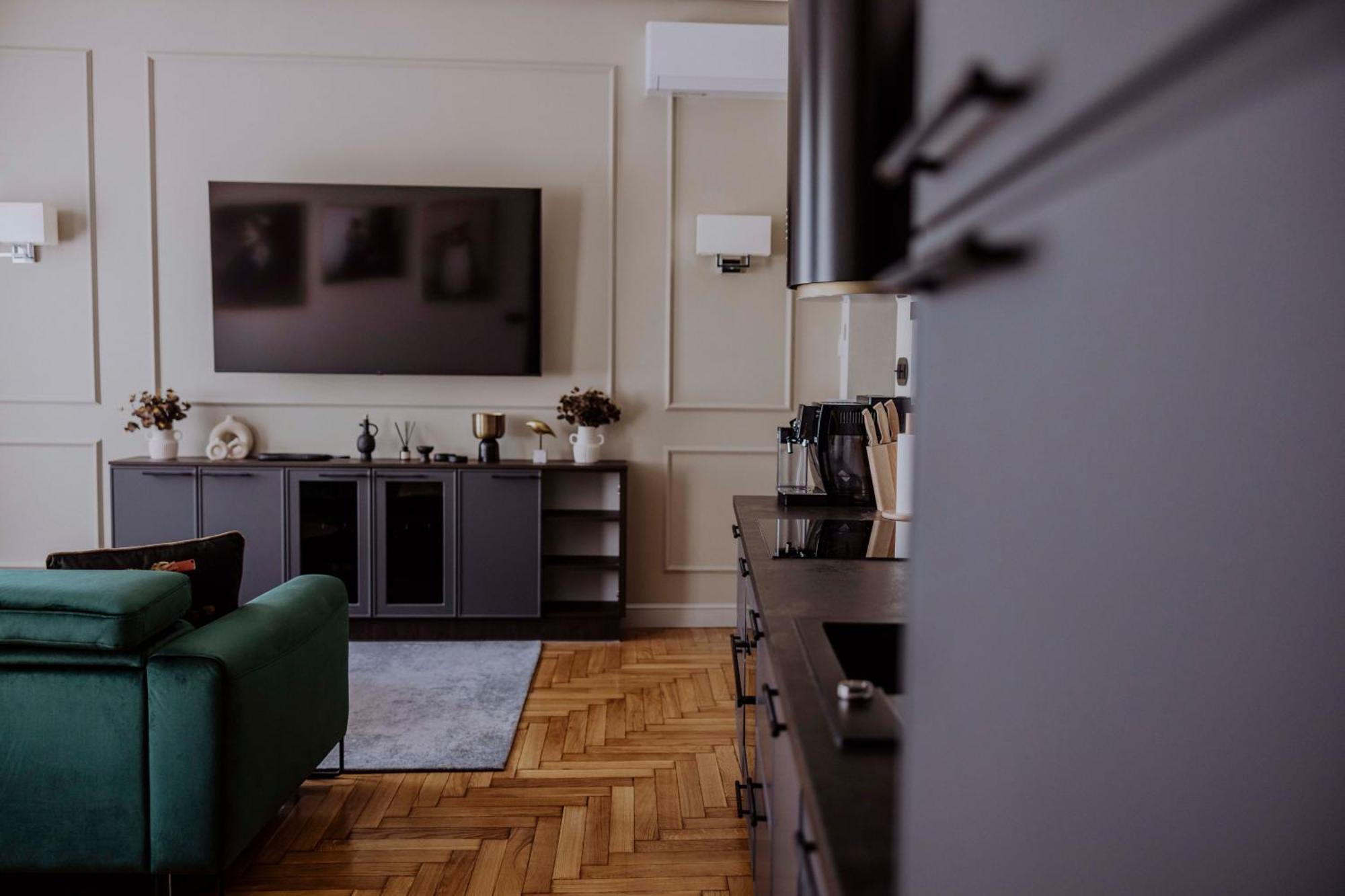 Crown Pearl - Wonderful Apartment, 110Scm, 4 Rooms Krakau Exterior foto