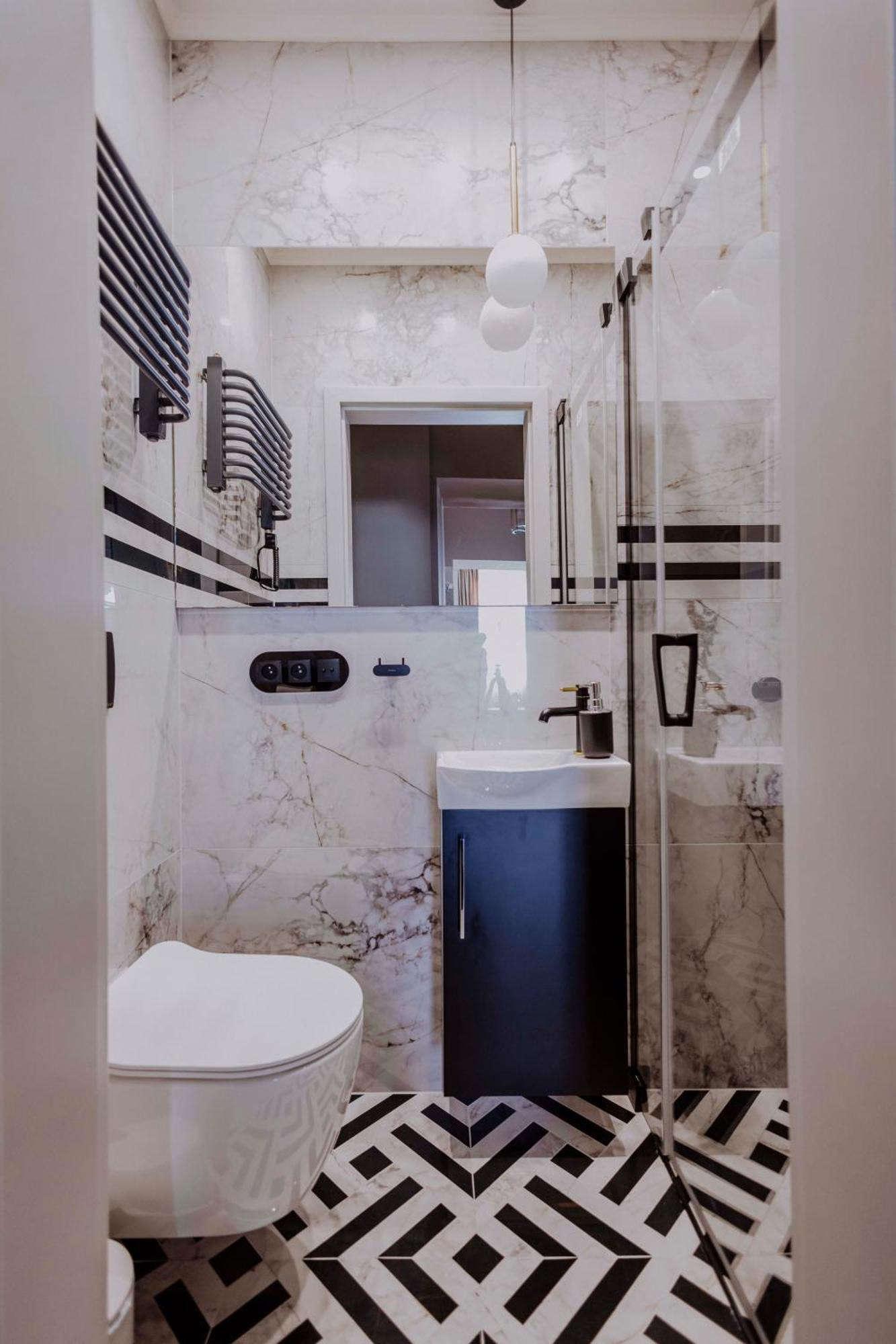 Crown Pearl - Wonderful Apartment, 110Scm, 4 Rooms Krakau Exterior foto