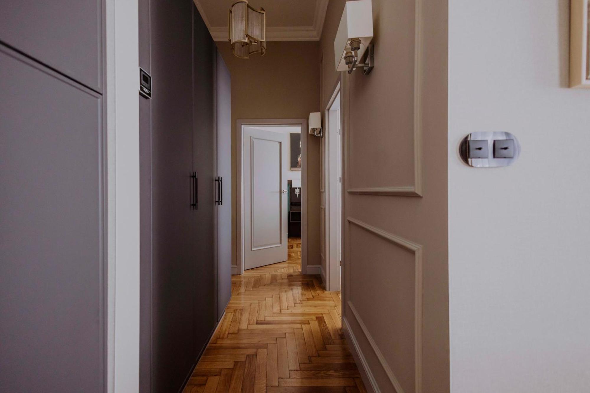 Crown Pearl - Wonderful Apartment, 110Scm, 4 Rooms Krakau Exterior foto