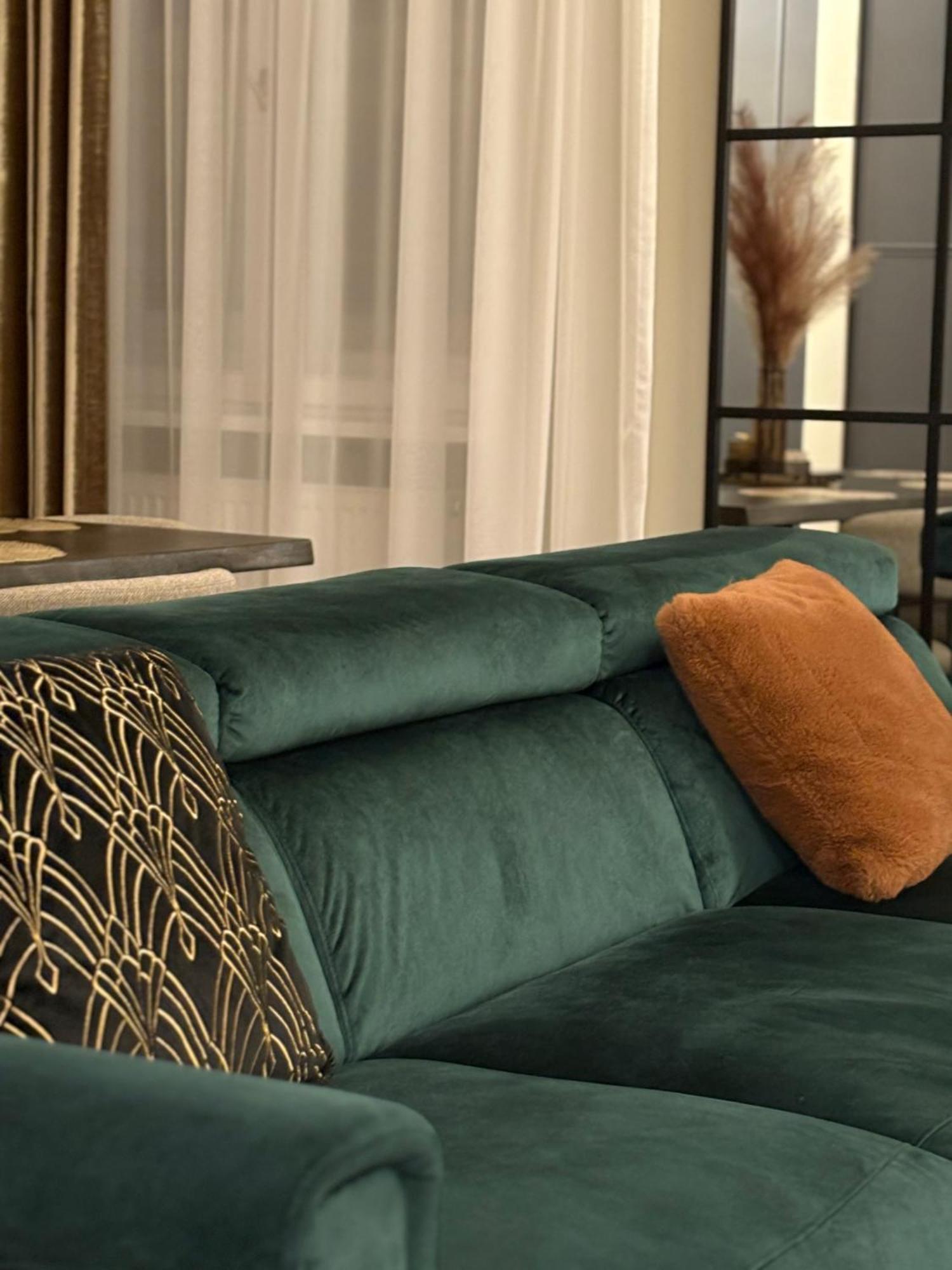 Crown Pearl - Wonderful Apartment, 110Scm, 4 Rooms Krakau Exterior foto